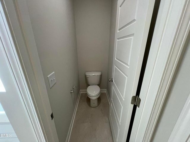 1774 Walnut Run Drive, Deep Run, NC 28525