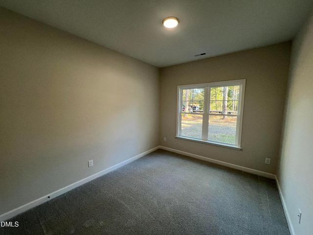 1774 Walnut Run Drive, Deep Run, NC 28525