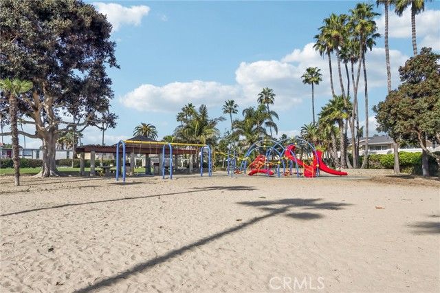 4404 Channel Place, Newport Beach, CA 92663