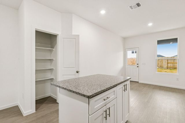 6727 Camila Street, Cove, TX 77523