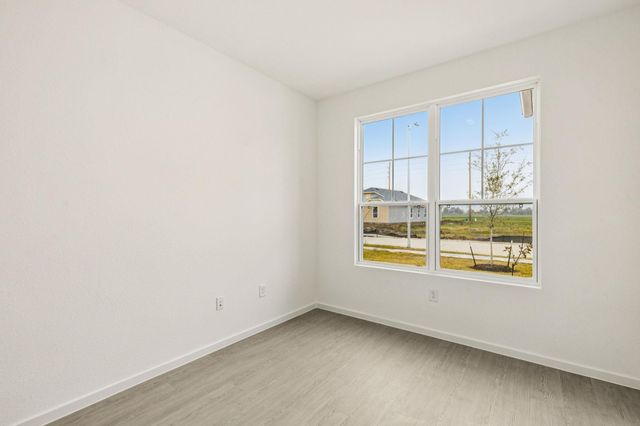 6727 Camila Street, Cove, TX 77523