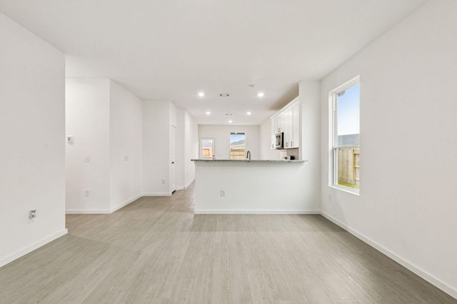 6727 Camila Street, Cove, TX 77523