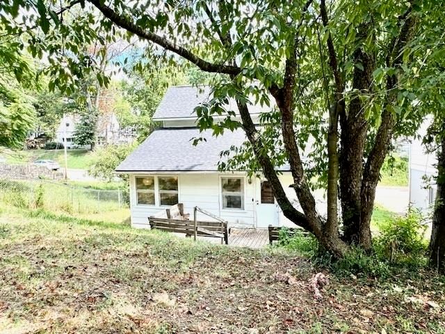 311 Rotary Road, Huntington, WV 25705