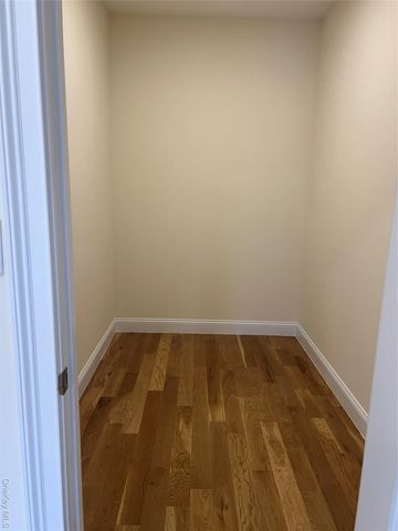 19 Sunlight Hill, Yonkers, NY 10704