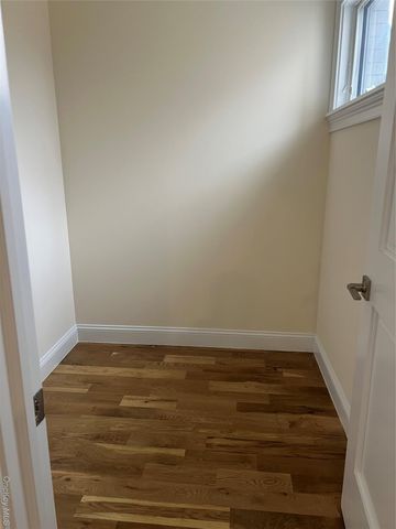 19 Sunlight Hill, Yonkers, NY 10704