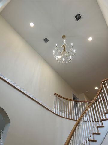 19 Sunlight Hill, Yonkers, NY 10704