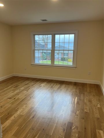 19 Sunlight Hill, Yonkers, NY 10704