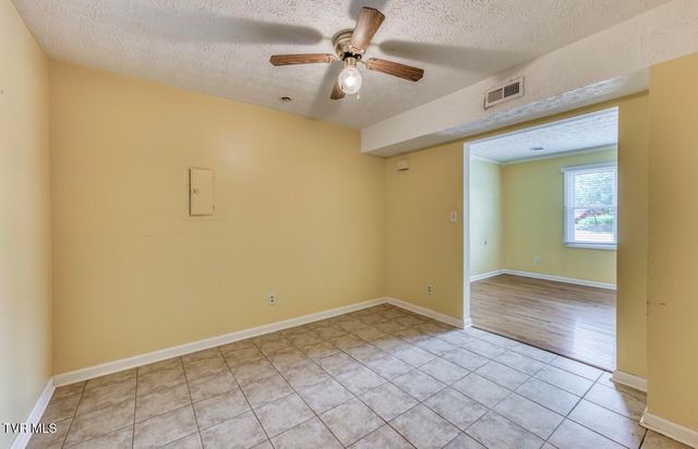 1800 Seminole Drive Apt 24, Johnson City, TN 37604