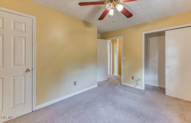 1800 Seminole Drive Apt 24, Johnson City, TN 37604