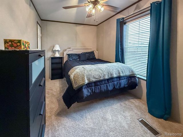 321 Prairie Circle, Carleton, MI 48117