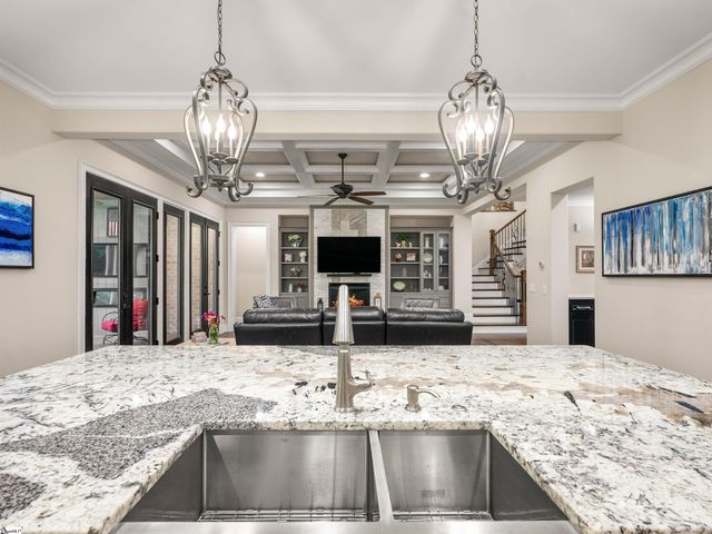 512 Chamblee Boulevard, Greenville, SC 29615