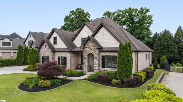 512 Chamblee Boulevard, Greenville, SC 29615
