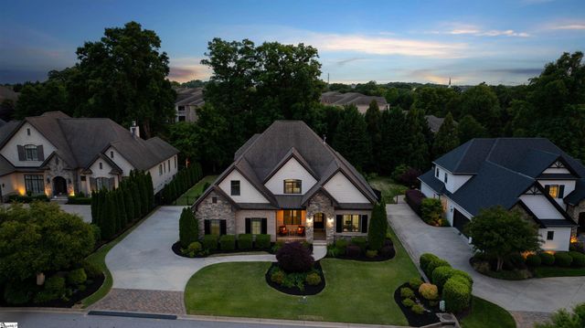 512 Chamblee Boulevard, Greenville, SC 29615