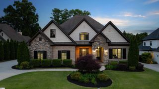 512 Chamblee Boulevard, Greenville, SC 29615