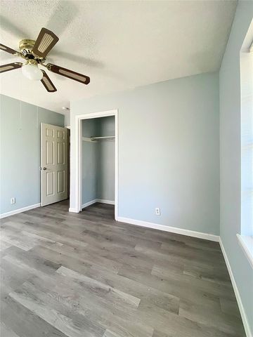 8602 Colonial DR, Austin, TX 78758