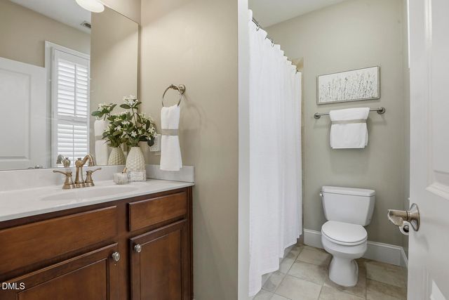 525 Wanderview Lane, Holly Springs, NC 27540