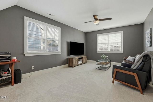 525 Wanderview Lane, Holly Springs, NC 27540