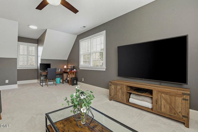 525 Wanderview Lane, Holly Springs, NC 27540