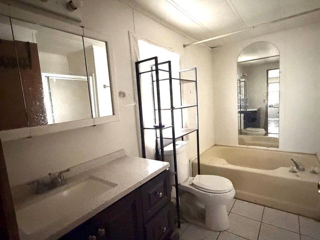 86 E Whippoorwill, Trinity, TX 75862
