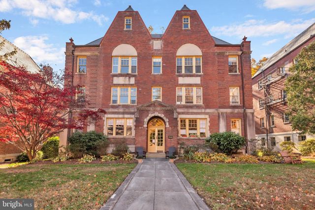 3020 PORTER ST NW #103, Washington, DC 20008