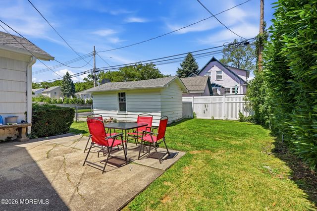 521 Myrtle Avenue, West Allenhurst, NJ 07711