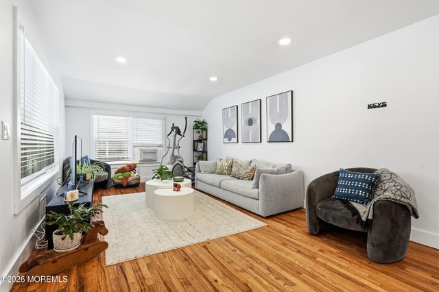 521 Myrtle Avenue, West Allenhurst, NJ 07711