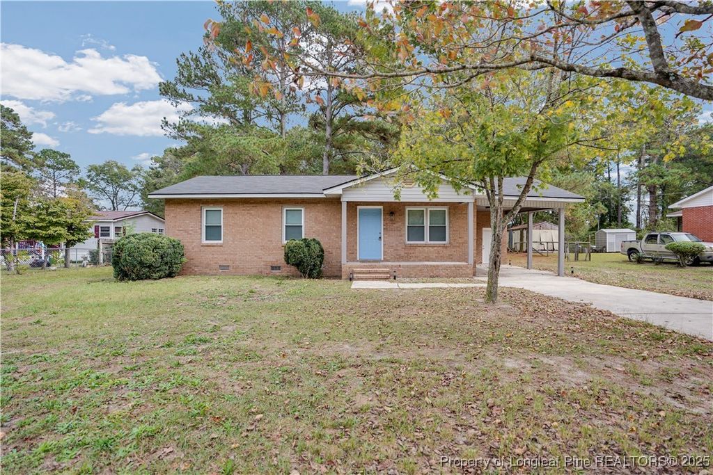 2218 Chason Road, Lumber Bridge, NC 28357