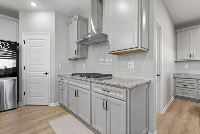 121 E Wind Road, Delaware, OH 43015