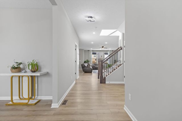 121 E Wind Road, Delaware, OH 43015