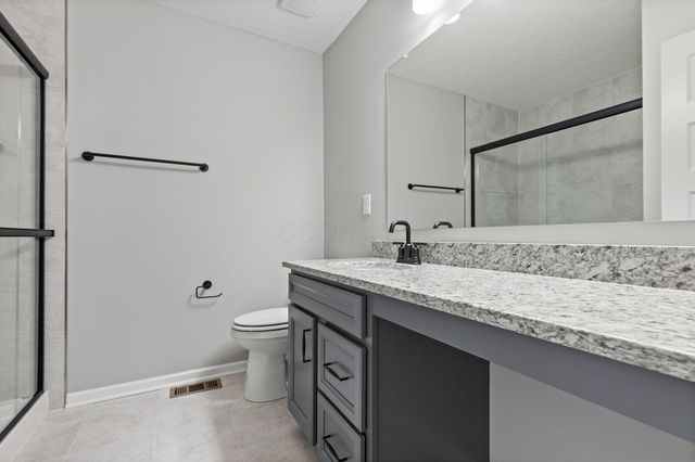 121 E Wind Road, Delaware, OH 43015