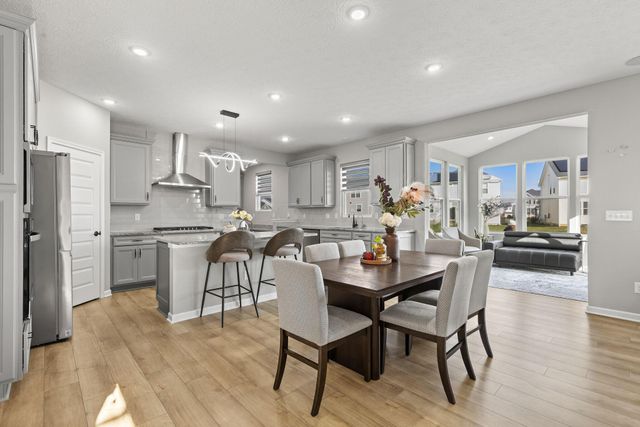 121 E Wind Road, Delaware, OH 43015