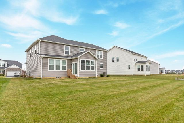 121 E Wind Road, Delaware, OH 43015