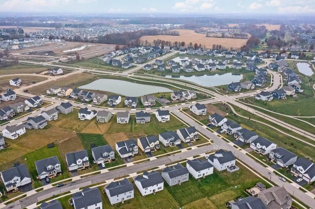 121 E Wind Road, Delaware, OH 43015