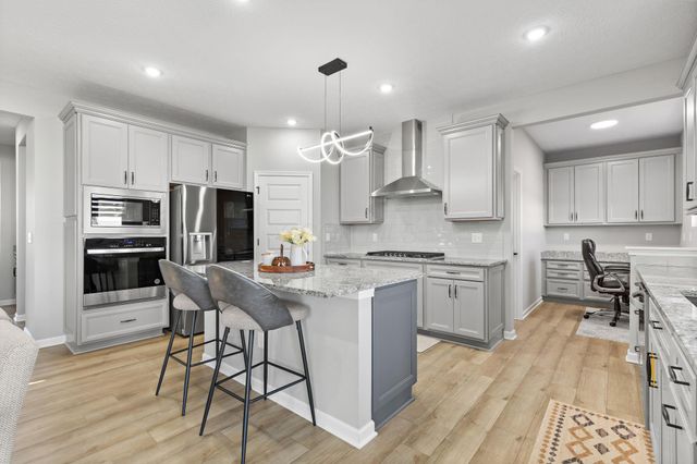 121 E Wind Road, Delaware, OH 43015