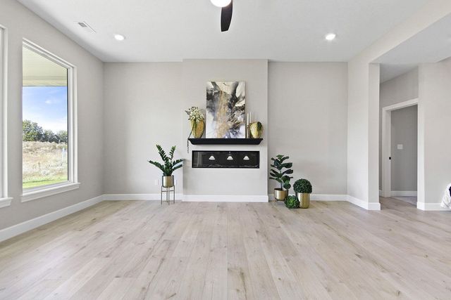 5729 KESTREL LOOP LP, Columbia, MO 65202