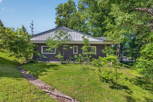 1526 25th Street, Bedford, IN 47421