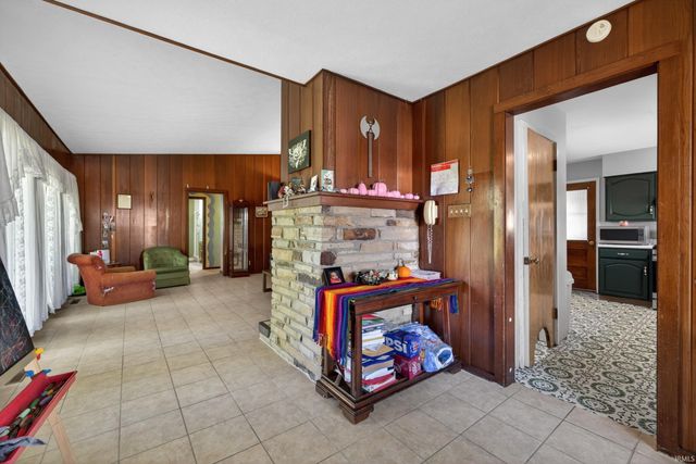 1526 25th Street, Bedford, IN 47421