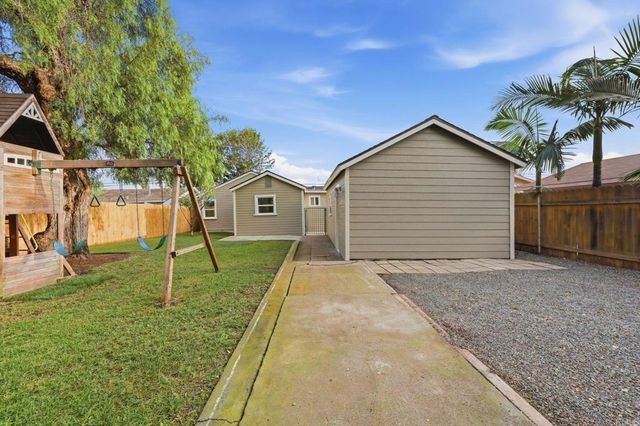 1641 43 Donax Avenue, San Diego, CA 92154