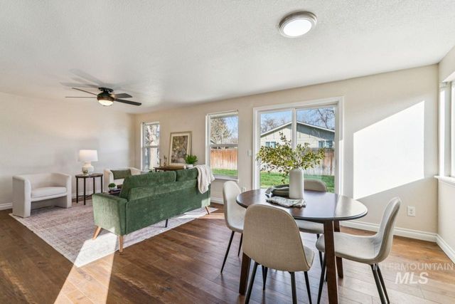 7124 W Lamplighter St, Boise, ID 83714