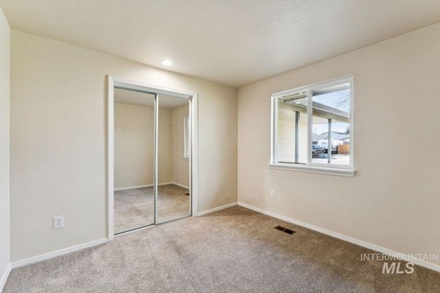 7124 W Lamplighter St, Boise, ID 83714