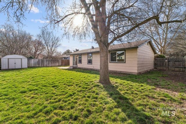 7124 W Lamplighter St, Boise, ID 83714