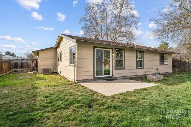 7124 W Lamplighter St, Boise, ID 83714