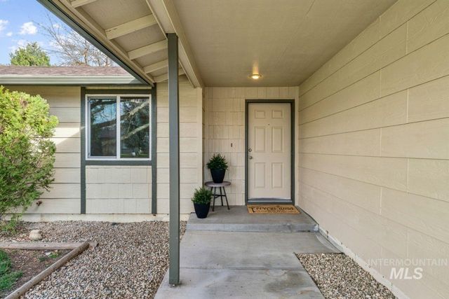7124 W Lamplighter St, Boise, ID 83714