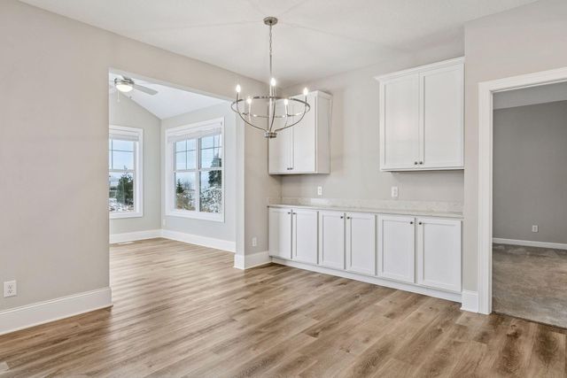 17975 Greenwich Way, Lakeville, MN 55044