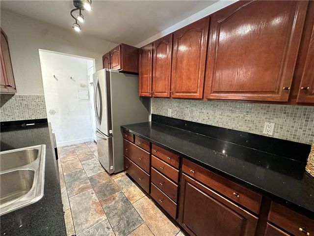 1222 N Olive, West Hollywood, CA 90069