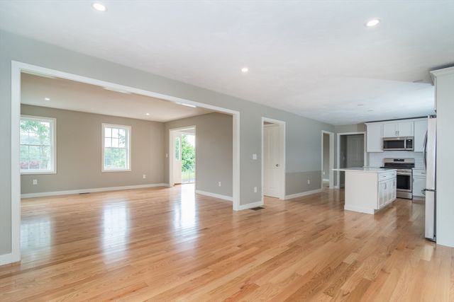 41 Martin Road, Douglas, MA 01516