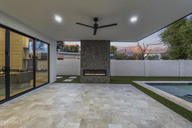 4215 N 42ND Street, Phoenix, AZ 85018