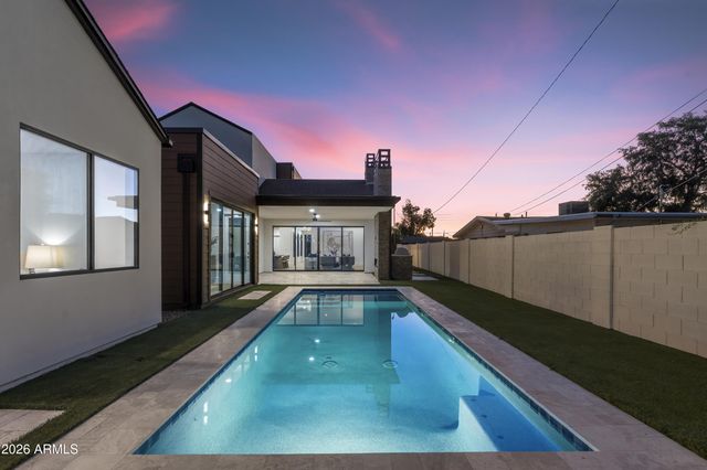 4215 N 42ND Street, Phoenix, AZ 85018
