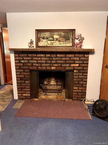 1 Boulderberg Road, Tomkins Cove, NY 10986