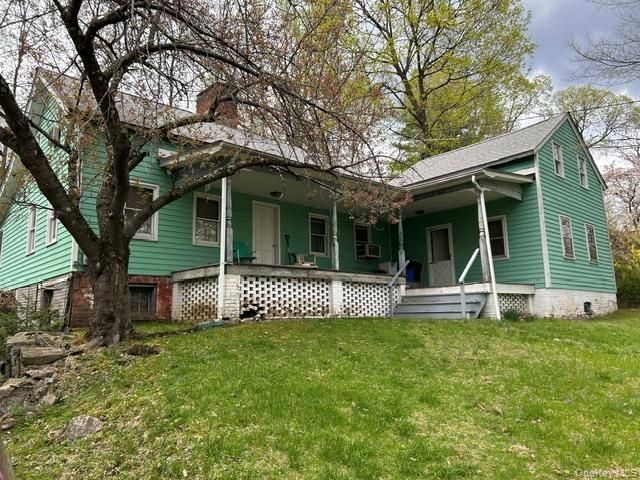 1 Boulderberg Road, Tomkins Cove, NY 10986